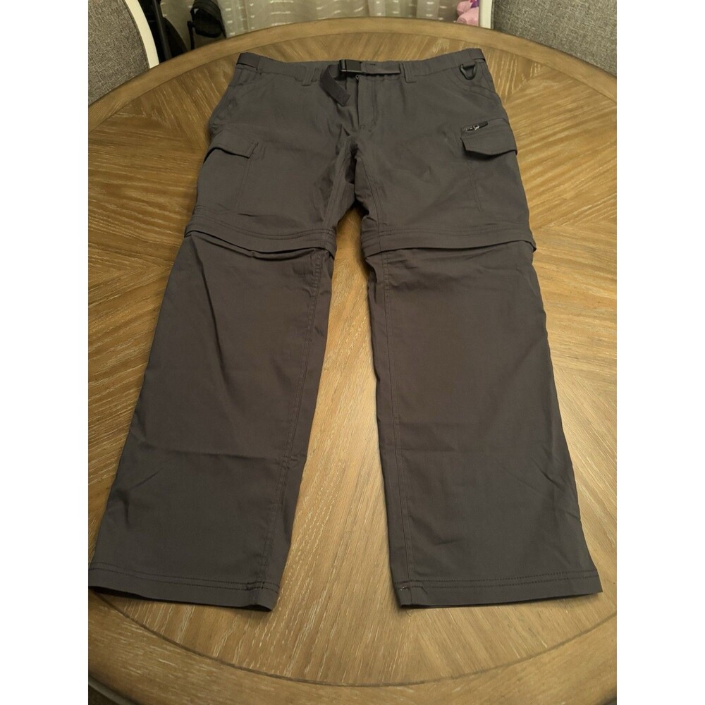 BC Clothing Co. Gray Men’s Convertible Pants - XL -30 - Nice Condition
